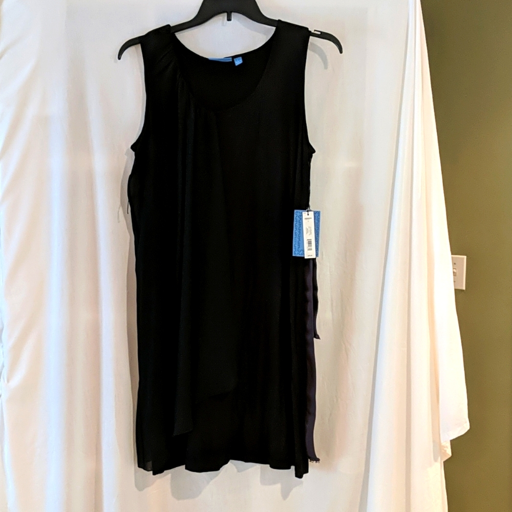 NWT Simply Vera Wang women's dress in L